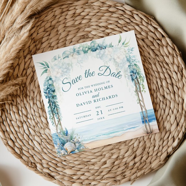 Boho Coastal Floral Arch Hochzeit speichern Datum Save The Date (Boho Coastal Floral Arch Wedding Save the Date on a neutral boho wedding table with pampas grass)