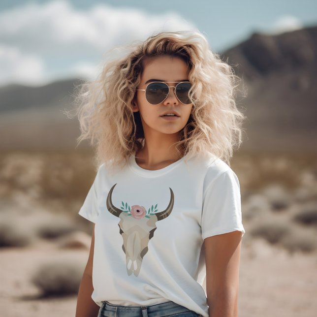 Boho Cow Skull T-Shirt (Von Creator hochgeladen)