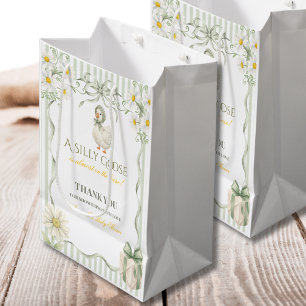 Boho Daisy Alberne Gans Sanftgrüne Babyparty Mittlere Geschenktüte