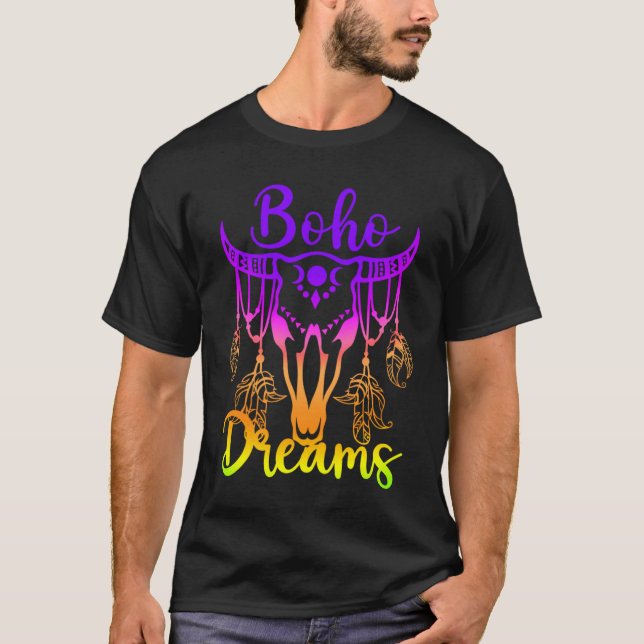 Boho Dreams Cattle Skull Feathers Bright Rainbow O T-Shirt (Vorderseite)