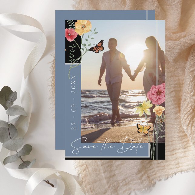 Boho Dusty Blue Wildblumen Foto Save the Date (Von Creator hochgeladen)