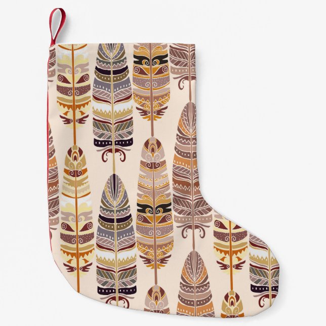 Boho Feathers: Stamm-nahtloses Muster Kleiner Weihnachtsstrumpf (Vorderseite)