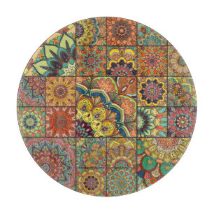 Boho-Fliesen: farbenfrohes Patchwork-Nahtlosmuster Schneidebrett