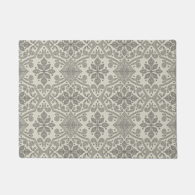 Boho Floral Damask Line Art, Black on Beige Fußmatte (Vorderseite)