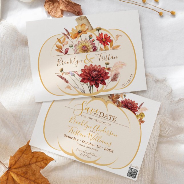 Boho Floral Pumpkin Hochzeit im Herbst Save the Da Date (Modern boho pampas grass fall floral orange ivory Autumn pumpkin script wedding save the date card)