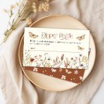 Boho Floral Wildblume Diaper Raffle Baby Dusche Begleitkarte<br><div class="desc">Feiern Sie mit unserer Boho Floral Wildblume Diaper Raffle Baby Shower Enclosure Card die Elternschaft! Diese exquisite Karte erfasst das Wesen einer Babydusche mit atemberaubendem Blumendesign und einem zarten Wildblume-Motiv in erdigen Tönen von Salbei, Bräune, Rost, Braun und Terrakotta. Der kalligraphische Schriftart fügt der Karte eine elegante Touch hinzu, die...</div>