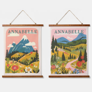 Boho Florale Berge Illustration Vorname Wandteppich Mit Holzrahmen