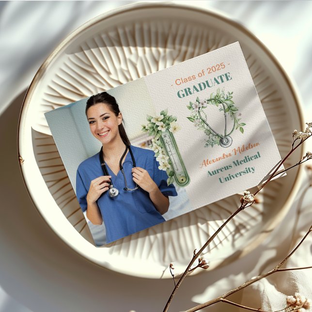 Boho Green Foto Watercolor Nursing School Gradua Ankündigung (Von Creator hochgeladen)