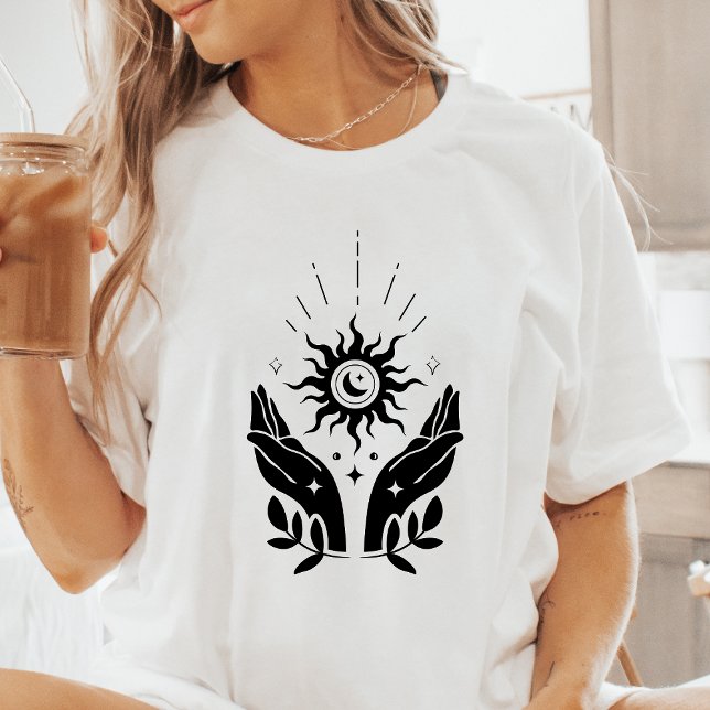 Boho Hands Sonne und Mond Himmels-Design  Tri-Blend Shirt (Von Creator hochgeladen)