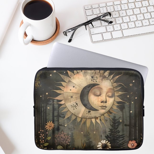 Boho Himmels-Sonne-Mond-Wildblumengarten Laptopschutzhülle (Von Creator hochgeladen)