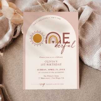 Boho ist nicht Sie einfühlsamer 1. Geburtstagsarm Einladung