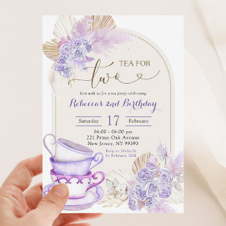 Boho Lila Lilac Floral Tee für zwei Geburtstage Einladung