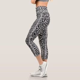 Boho Mandala Blume & Leaf Capri Leggings