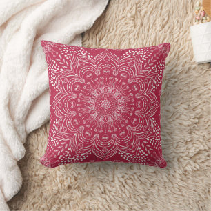 Boho Mandala Magenta Kissen