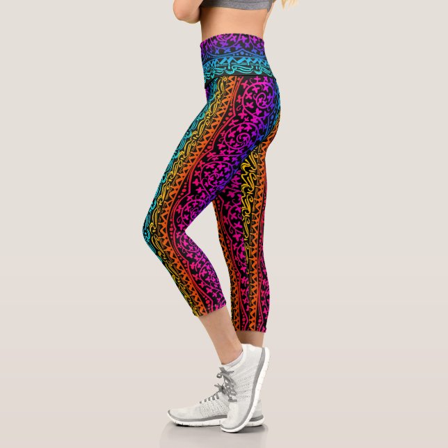 Boho Mandala Rainbow Blume & Leaf Capri Leggings (Links)