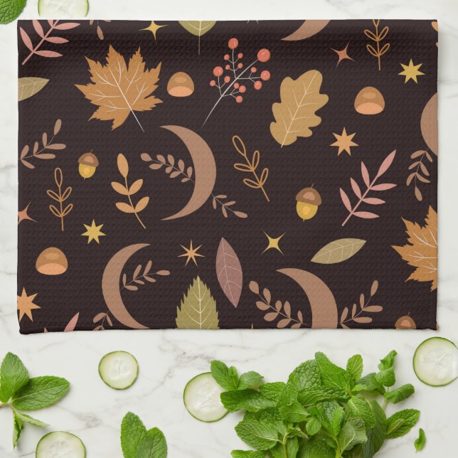 Boho-Mond mit Herbstlaub-Muster    Geschirrtuch (Gefaltet)