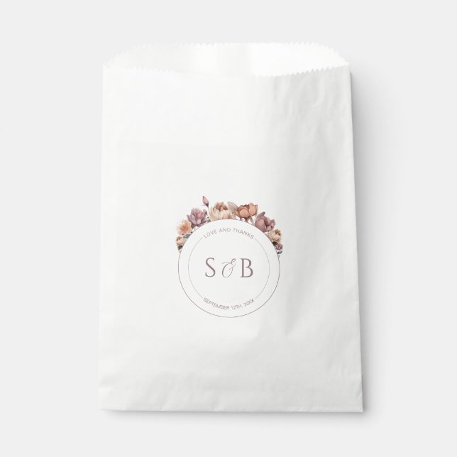 Boho Neutral Floral Gevor Taschen mit Monogramm Geschenktütchen (Vorderseite)