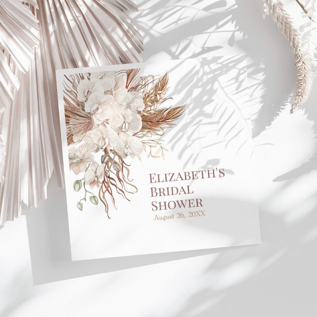 Boho Neutral Pampas Grass Brautparty Napkins Serviette (Boho Neutral Pampas Grass Bridal Shower Napkins on a sunny white table with white dry palm leaf.)