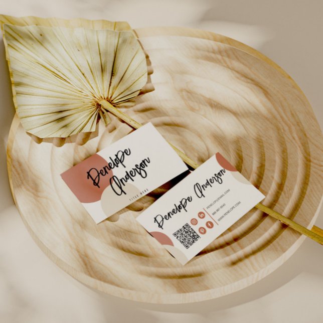 Boho Neutral Terracotta Moderne QR Code Trendy Visitenkarte (Von Creator hochgeladen)