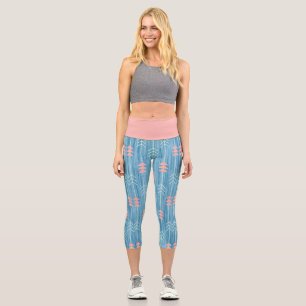 Boho Pink White Arrow Blue Hintergrund Capri Leggings
