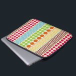 Boho punktiert Elektronik-Tasche Laptopschutzhülle<br><div class="desc">Eine Elektroniktasche,  die Reihen der Polkapunkte in den verschiedenen Größen und boho kennzeichnet,  inspirierte Schatten von rosa,  von Blauem,  von Grünem,  von Orange,  von Gelbem und Burgunder.</div>