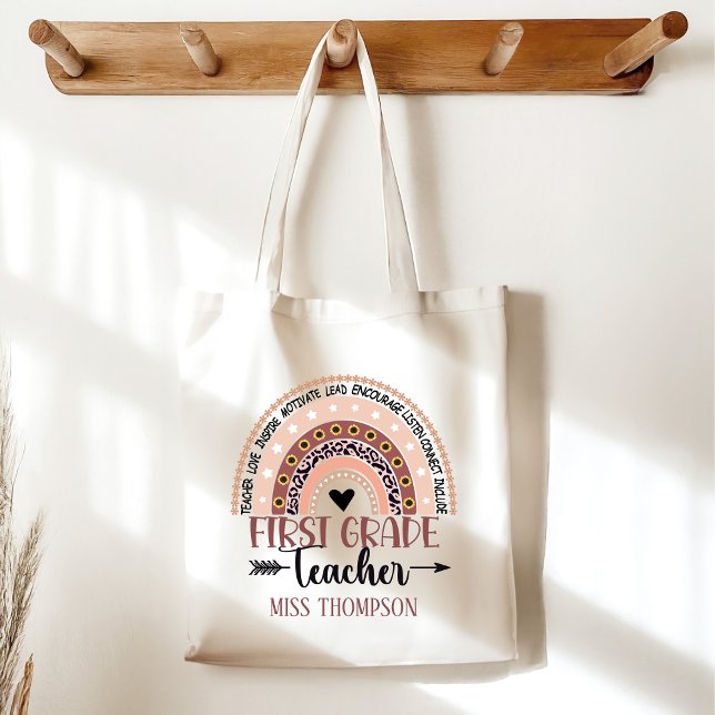 Boho Rainbow  – Perfect Teacher Gift for 1st Grade Tragetasche (Von Creator hochgeladen)