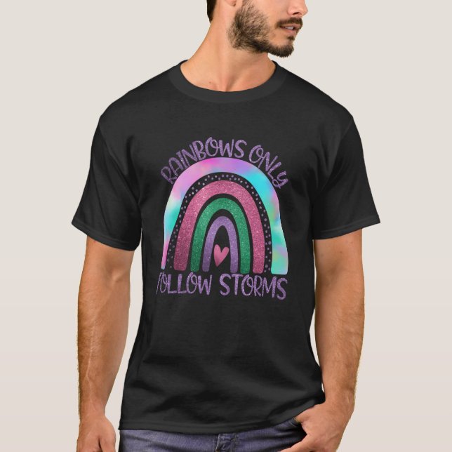 Boho Rainbow Rainbows folgen nur Storms Graphic T-Shirt (Vorderseite)