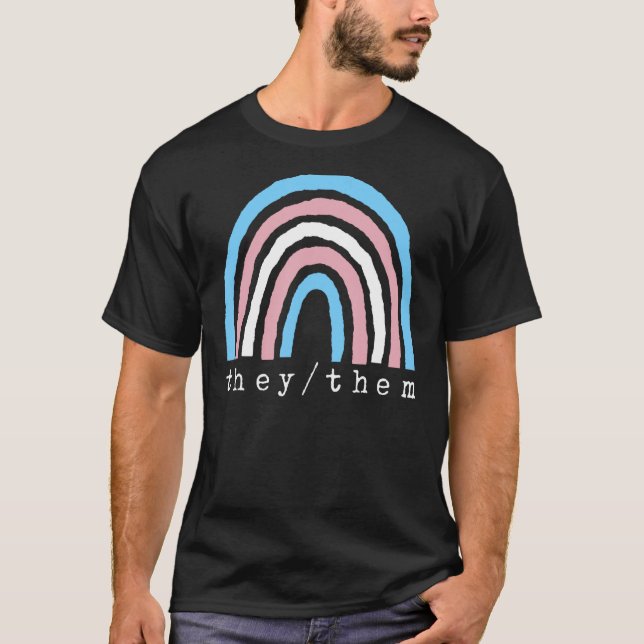 Boho Rainbow Trans Pronouns Sie sie Pride LBGTQI T-Shirt (Vorderseite)