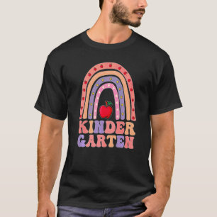 Boho-Regenbogen-Kindergärtnerin Erster Schultag T-Shirt