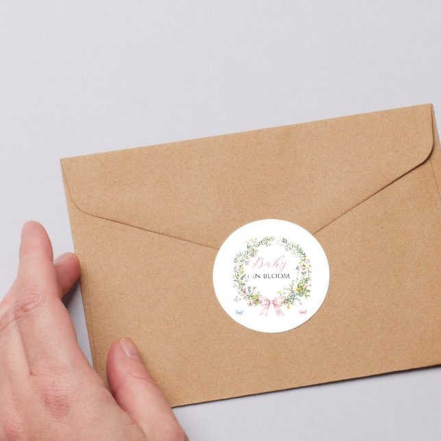 Boho Rustic Baby in Bloom Pink Bow Baby Dusche Runder Aufkleber (Von Creator hochgeladen)