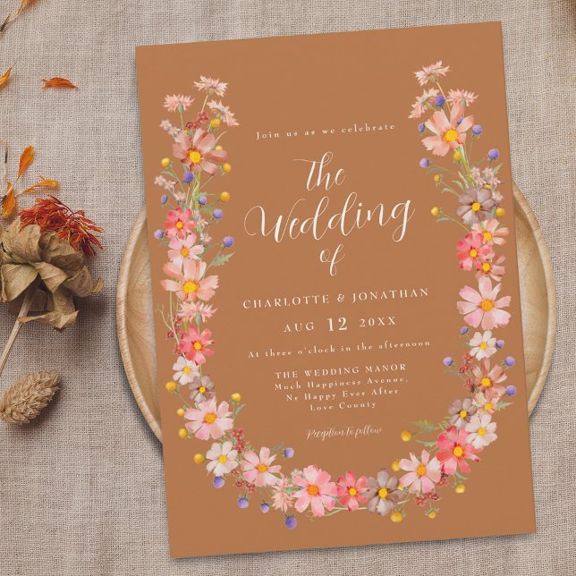 Boho Rustic Wildblume Hochzeit im Herbst Einladung (Boho rustic floral wreath fall terracotta wedding invitation Watercolor wildflowers elegant script)