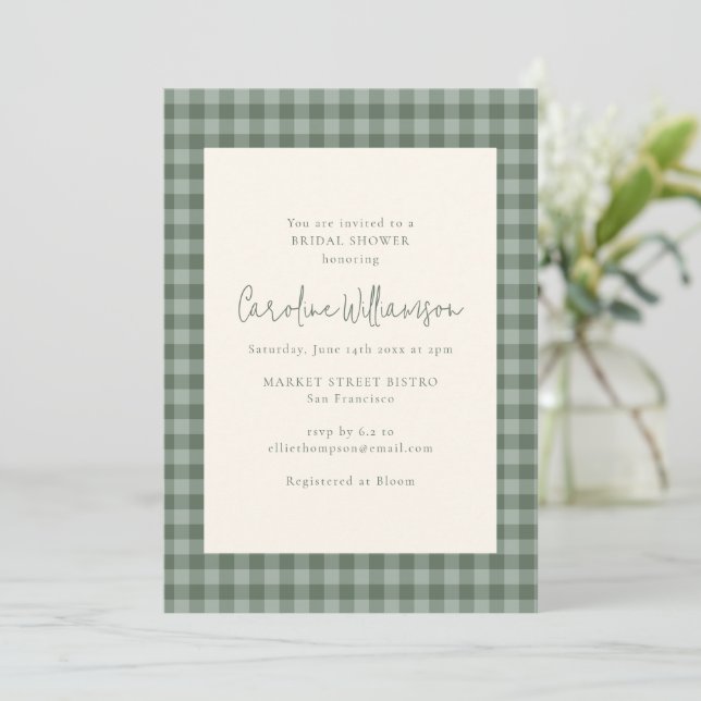 Boho-Sagegrün-Gingham-Karo-Brautjungfernparty Einladung (Stehend Vorderseite)