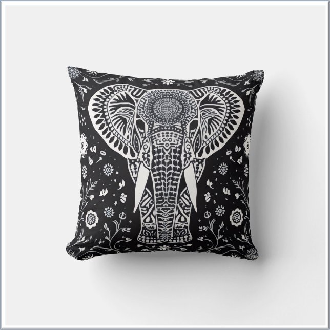 Boho Schwarz-Weiß-Batik-Elefant Kissen (Von Creator hochgeladen)