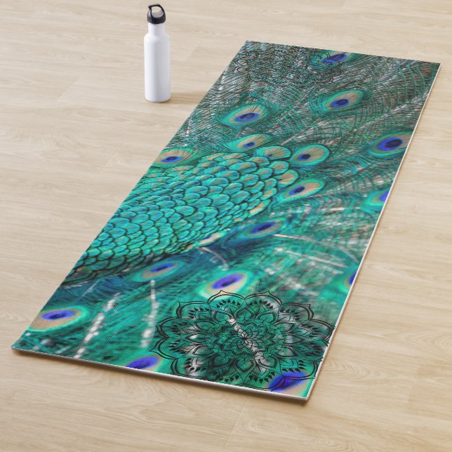 Boho Shimmering Chic Peacock Feather Yogamatte (Beispiel)