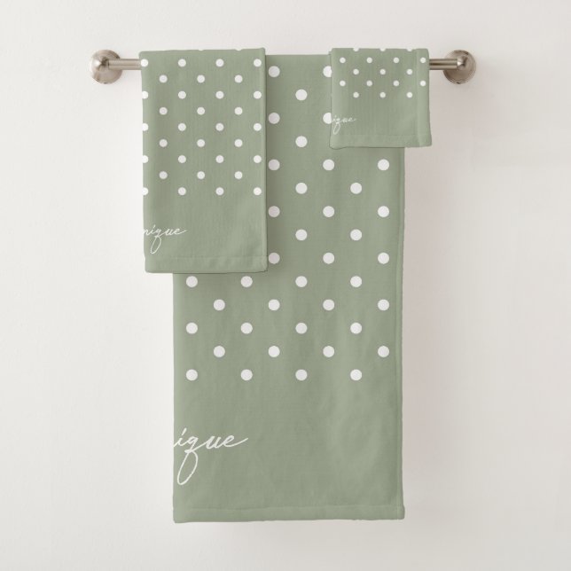 Boho Simple Modern Girly Neutral Polka Dot Sage Badhandtuch Set (Insitu)