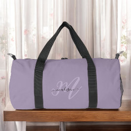 Boho Stylish Script Lila Name und Monogram Duffle Bag