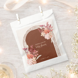 Boho Terracotta Floral Arch Baby Dusche Geschenktütchen