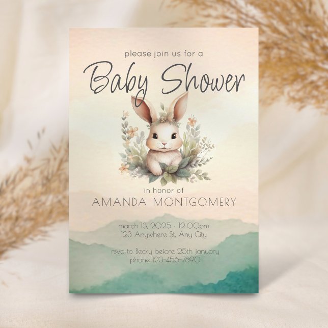 Boho Tiere niedlich Kaninchen botanische Babydusch Einladung (Cute woodland animal rabbit with botanic watercolor flowers. sunset fade in peach and greens.)