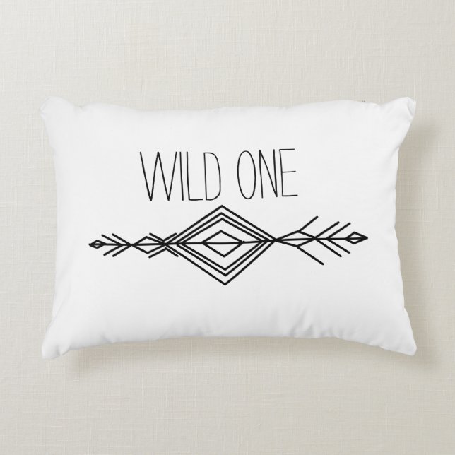 Boho Tribal Wild One Kissen (Vorderseite)