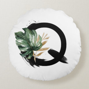 Boho Tropical Monstera Leaf Letter Q Monogram Rundes Kissen