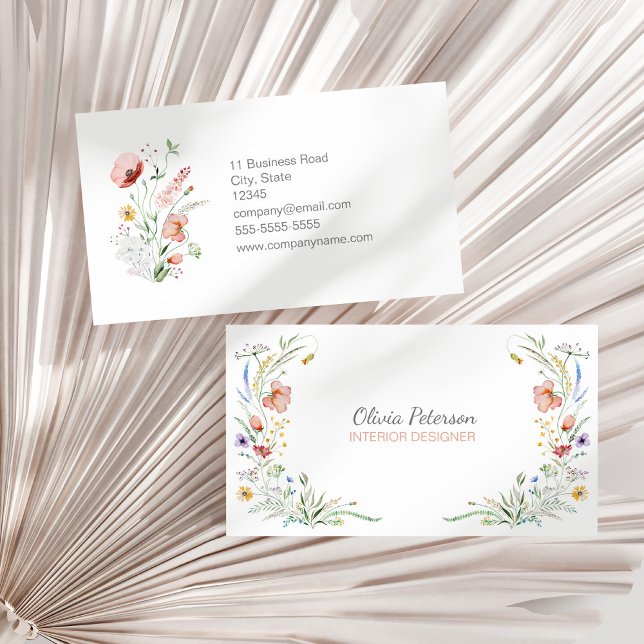 Boho Watercolor Wildblumen Business Card Visitenkarte (Boho Watercolor Wildflowers Business Card on a sunny neutral dry palm leaf.)