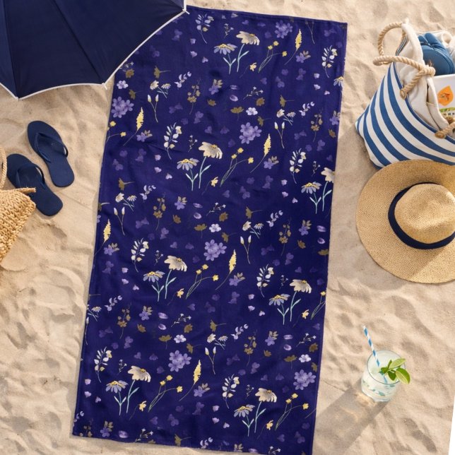 Boho Watercolor Wildblumen Navy  Strandtuch (Von Creator hochgeladen)
