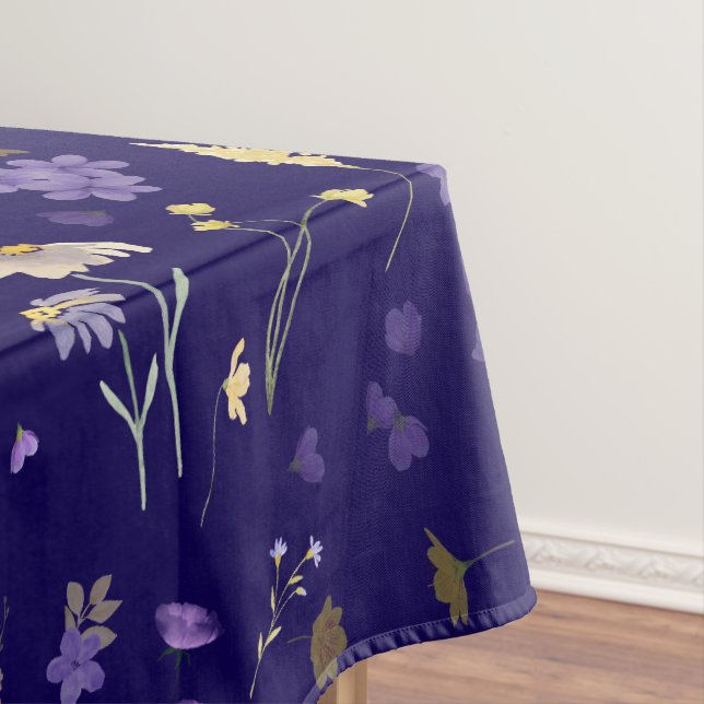 Boho Watercolor Wildflowers Navy  Tischdecke (Beispiel)