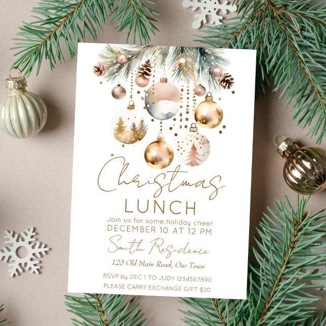 Boho Weihnachtsessen Party schneebedeckte Wasserfa Einladung (Boho Christmas party lunch template invitation gold baubles on pines gold glitter modern invitation)