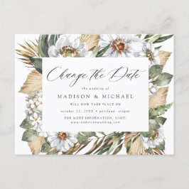 Boho White Floral & Greenery Ändern Sie das Datum Ankündigungspostkarte