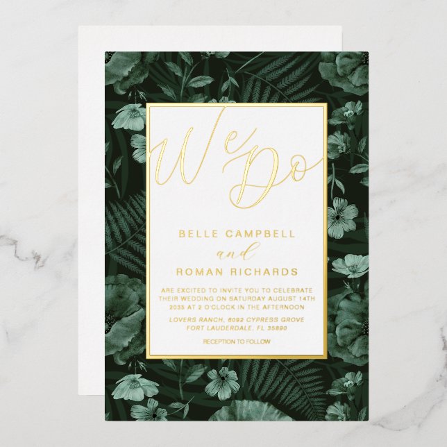 Boho Wild Blume Green & Gold Script Wedding Folieneinladung (Vorderseite/Rückseite)