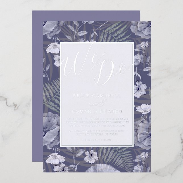 Boho Wild Blume Lila & Silver Script Wedding Folieneinladung (Vorderseite/Rückseite)