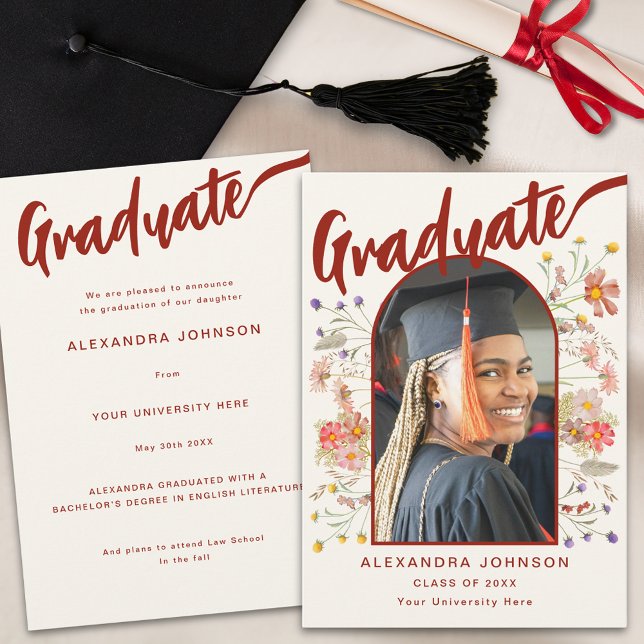 Boho Wildblume Arch Graduate Foto Script Ankündigung (Elegant wildflower arch graduate photo burnt orange calligraphy script Graduation announcement card)