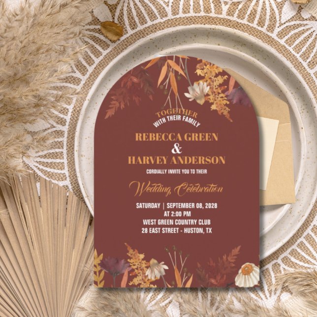 Boho Wildblume Burgund Herbstliche Hochzeit im Her Einladung (Boho Wildflower Burgundy Autumn Fall Wedding Invitation)
