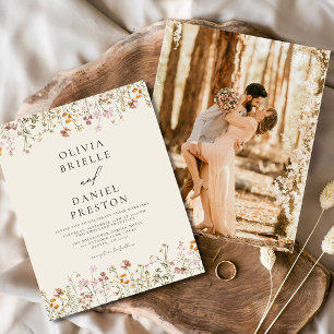Boho-Wildblumen-Beige-Foto-Gartenhochzeit